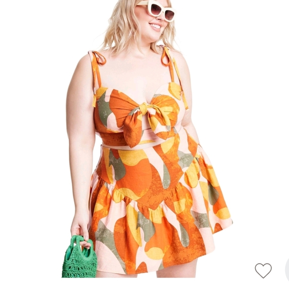 Fe Noel x Target mixed paint print knotted crop top & mini skirt set. - Picture 2 of 9